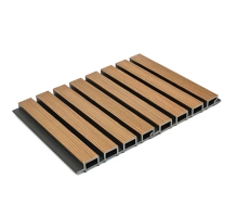 WPC fasadni panel TEAK/ČRNA, 219x2900 mm, valovita tekstura, half co-extrusion (0,63 m²)