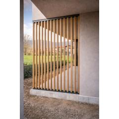 WPC drveni brisolej FS-03A, brušena tekstura, SVJETLI HRAST, 50x50x2900 mm